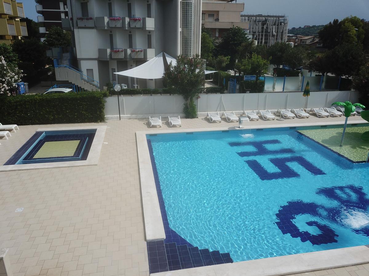 Hotel Smeraldo Pertisau Ngoại thất bức ảnh